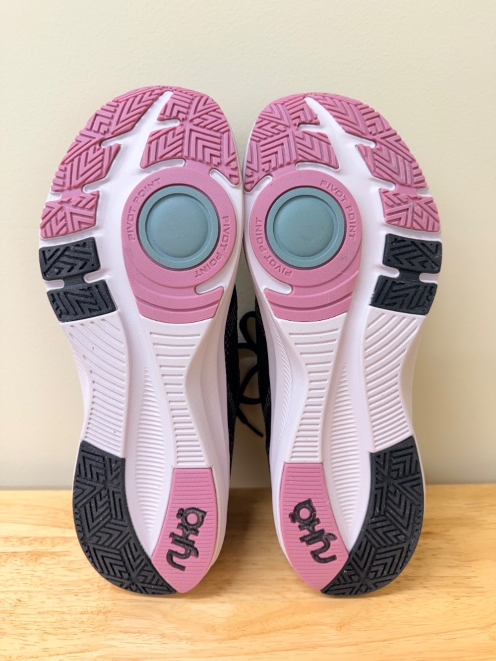 Ryka Never Quit 2 Training Sneakers Size 9 - Picture 6 of 8